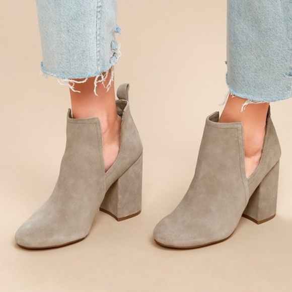 Steve Madden Naomi Cutout Bootie - Picture 4 of 6